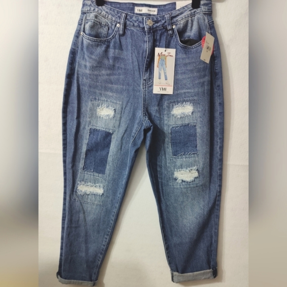 YMI Women's High Rise  mom Jeans Medium‎ Wash Size 13/31 Blue Denim NWT
